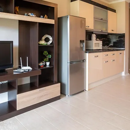 Апартамент Грийн Лайф Apartment Sozopol