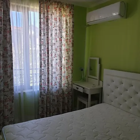Апартамент Грийн Лайф * Sozopol