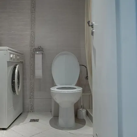 Апартамент Грийн Лайф Apartment