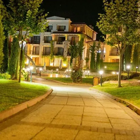 Apartment Апартамент Грийн Лайф *